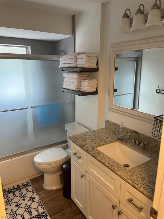 6060 Golden Oaks Ln, Naples, FL 34119-11