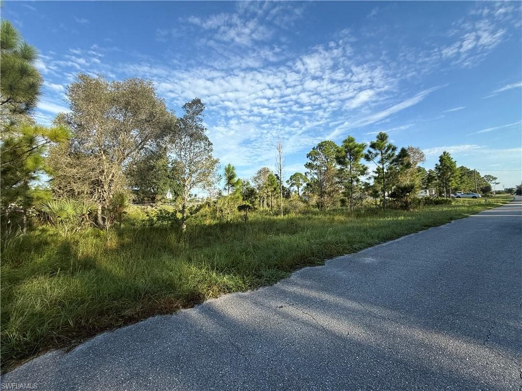 1126 Countess Ave, Lehigh Acres, FL 33974-3