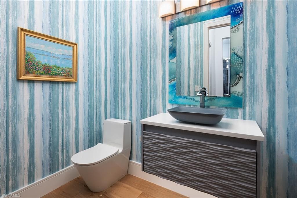 494 Gordonia Rd, Naples, FL 34108-18