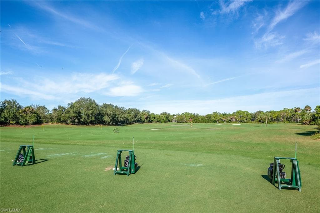 980 Barcarmil Way, Naples, FL 34110-47