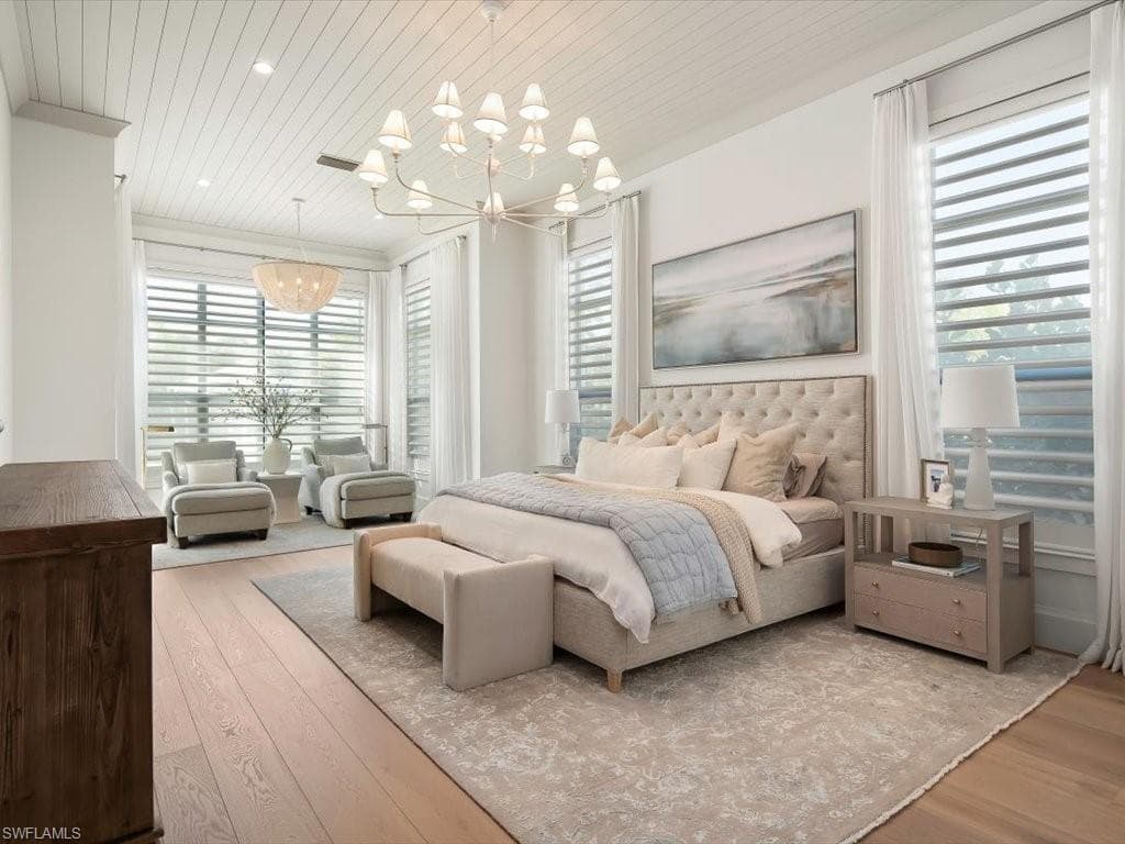 186 North St, Naples, FL 34108-14