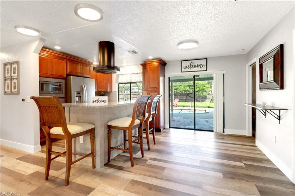 17084 Wayzata Ct, North Fort Myers, FL 33917-9