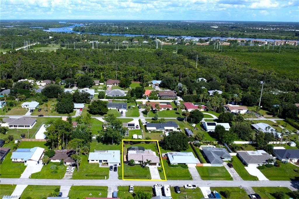 17084 Wayzata Ct, North Fort Myers, FL 33917-29