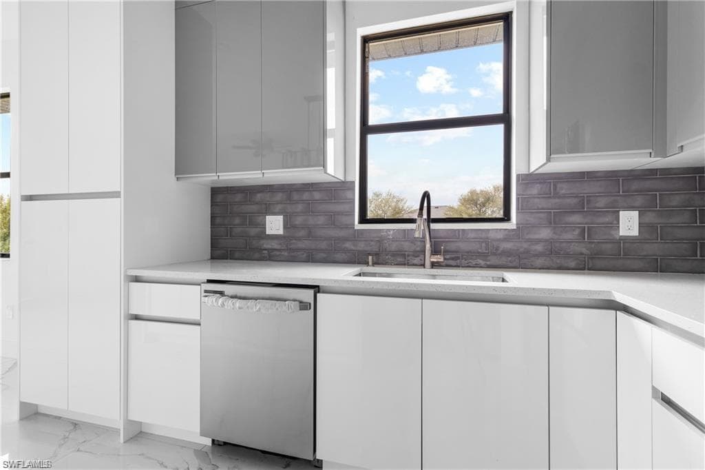 1806 21st Pl, Cape Coral, FL 33909-14