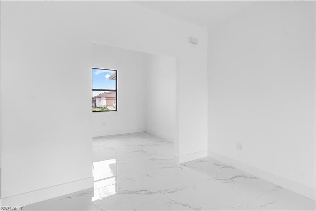 1806 21st Pl, Cape Coral, FL 33909-6