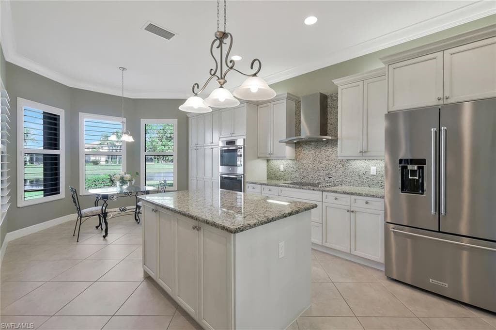 3384 Atlantic Cir, Naples, FL 34119-12
