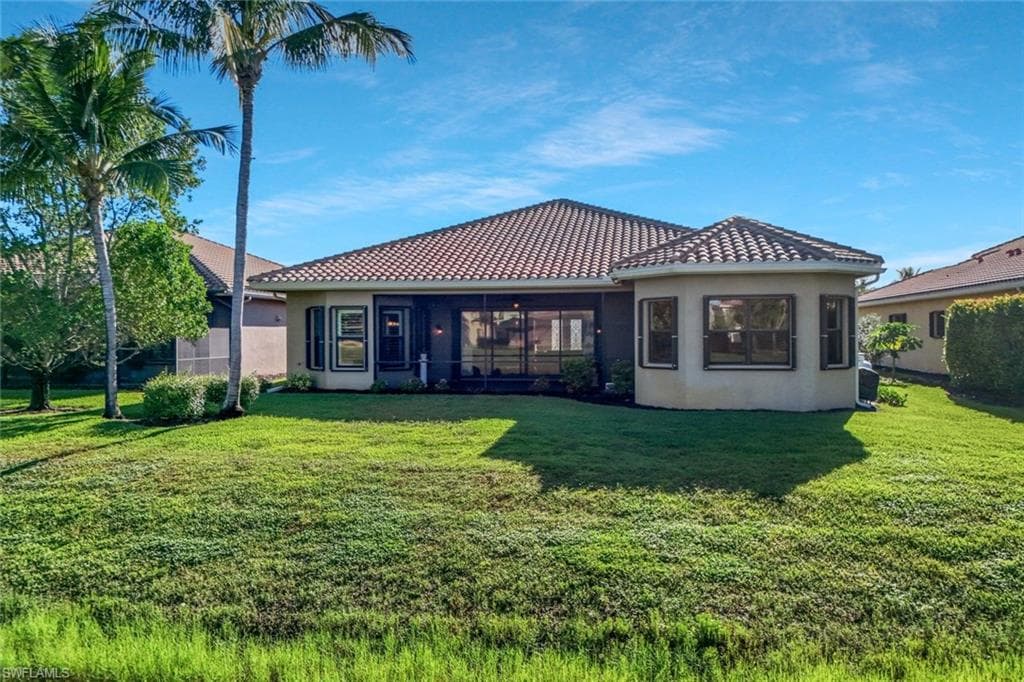 3384 Atlantic Cir, Naples, FL 34119-37