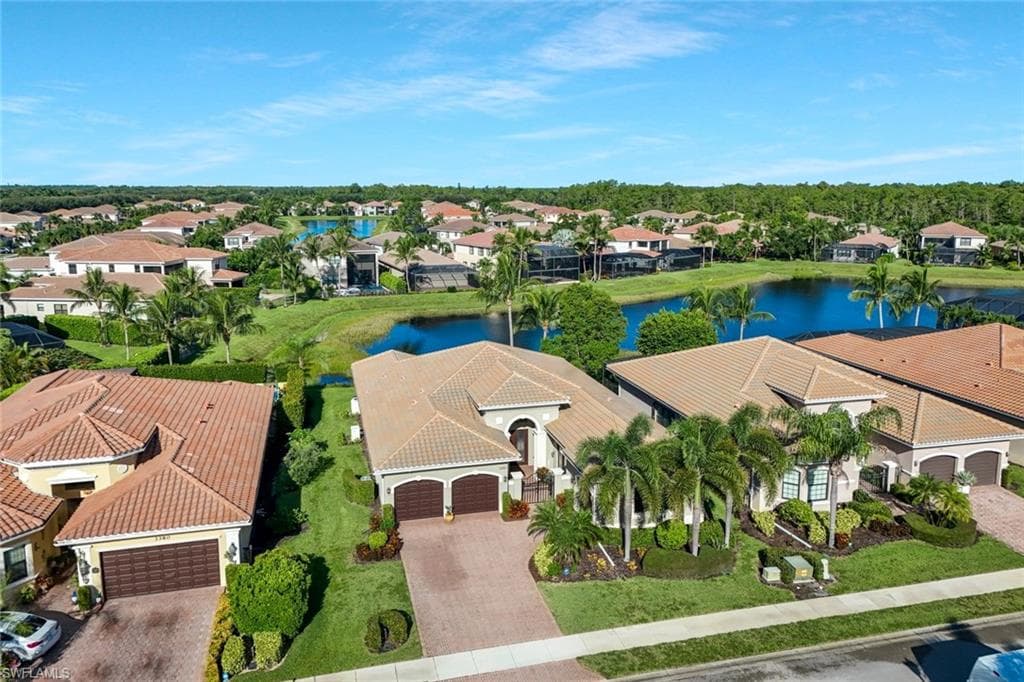 3384 Atlantic Cir, Naples, FL 34119-41