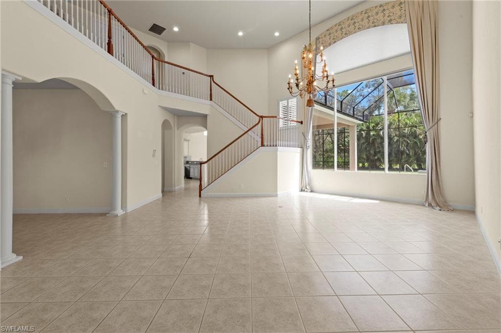 19284 La Serena Dr, Estero, FL 33967-9