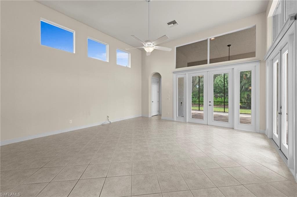 19284 La Serena Dr, Estero, FL 33967-21