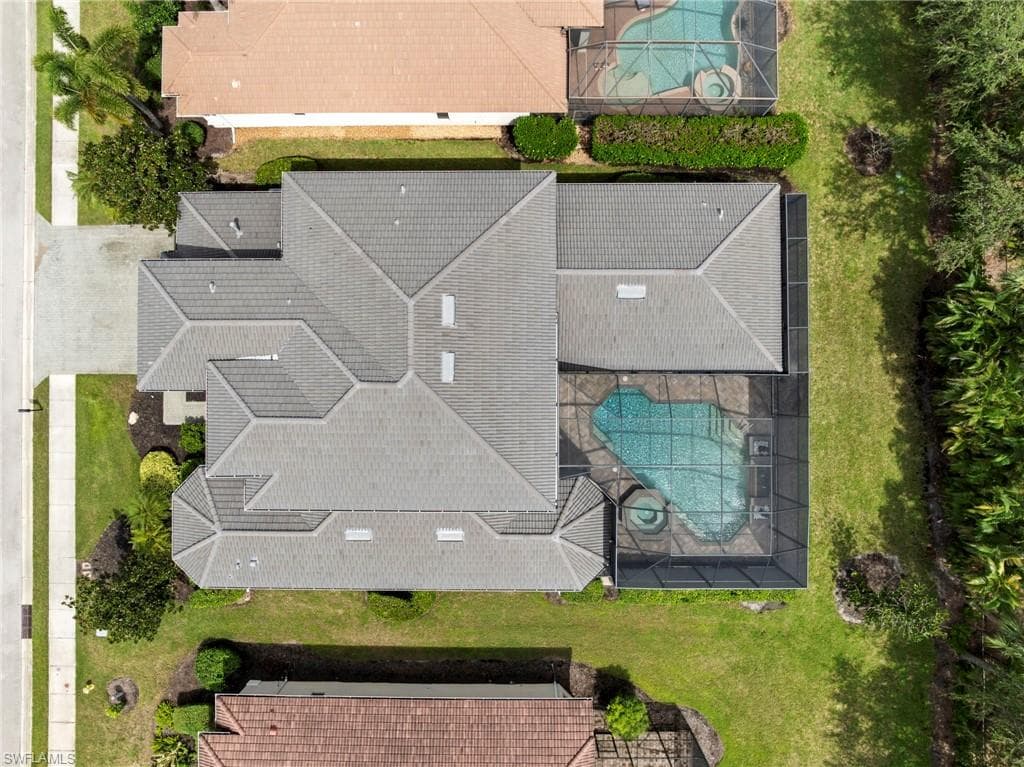 19284 La Serena Dr, Estero, FL 33967-48