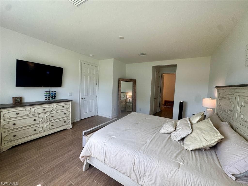 28032 Captiva Shell Loop, Bonita Springs, FL 34135-7
