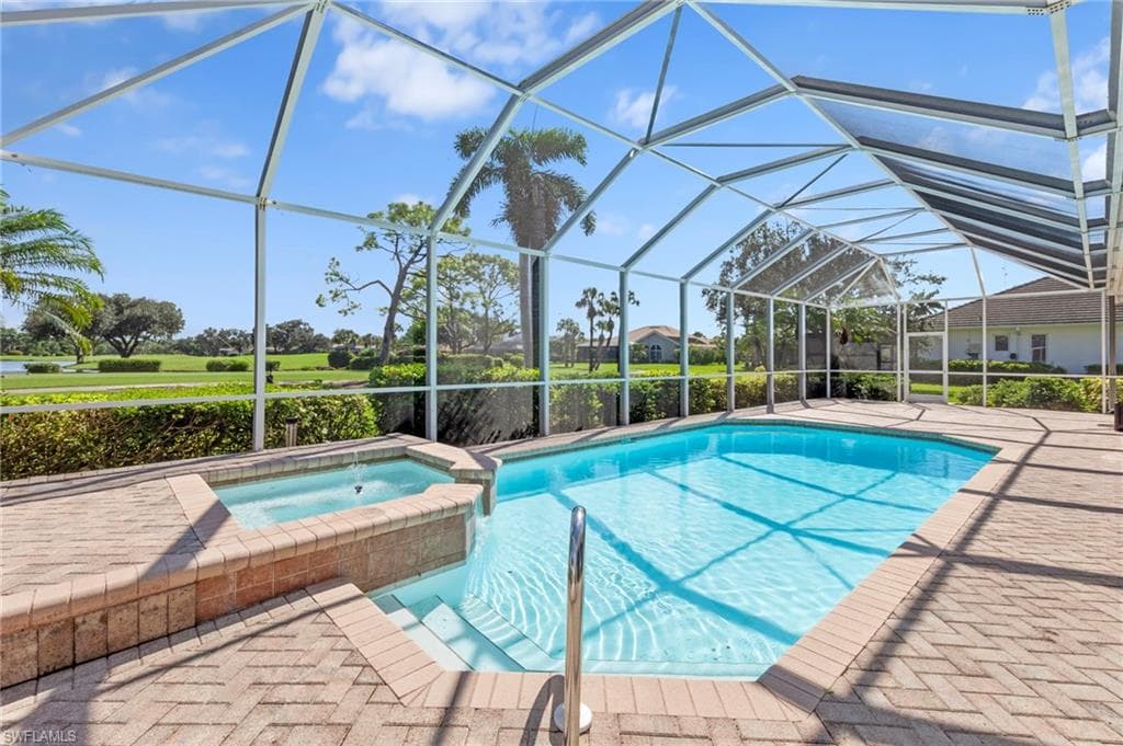 19219 Vintage Trace Cir, Estero, FL 33967-3
