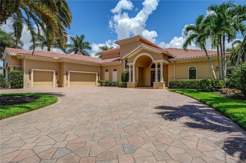 9611 Monteverdi Way, Fort Myers, FL 33912-1