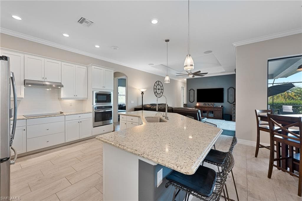 19046 Elston Way, Estero, FL 33928-8