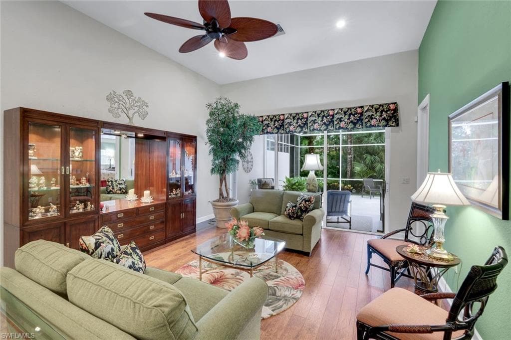 5867 Northridge Dr N A8, Naples, FL 34110-10