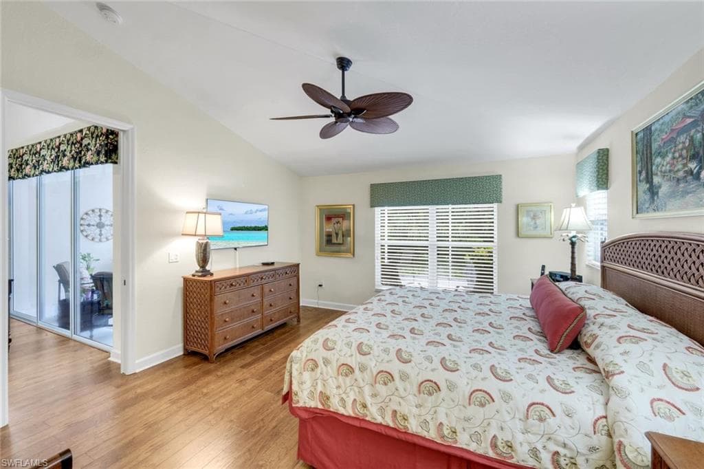 5867 Northridge Dr N A8, Naples, FL 34110-16