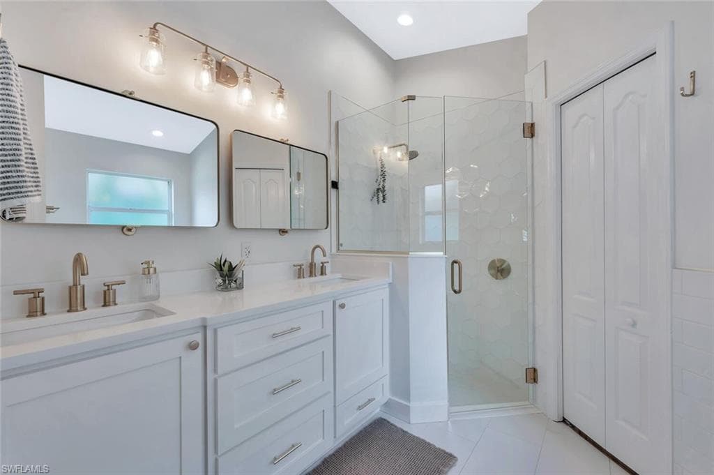21791 Brixham Run Loop, Estero, FL 33928-22