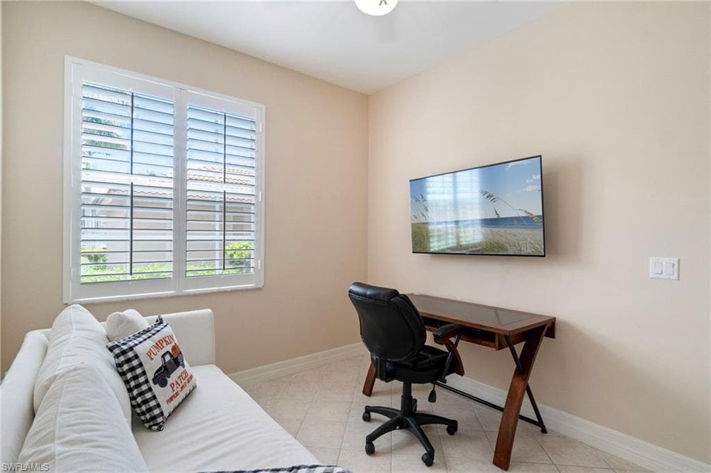 3977 Bishopwood Ct E 104, Naples, FL 34114-14