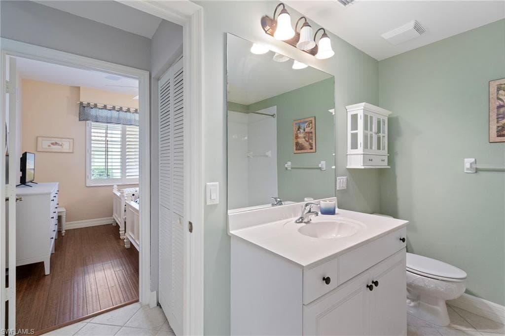 3977 Bishopwood Ct E 104, Naples, FL 34114-22