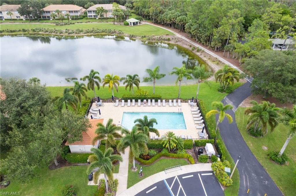 3977 Bishopwood Ct E 104, Naples, FL 34114-25