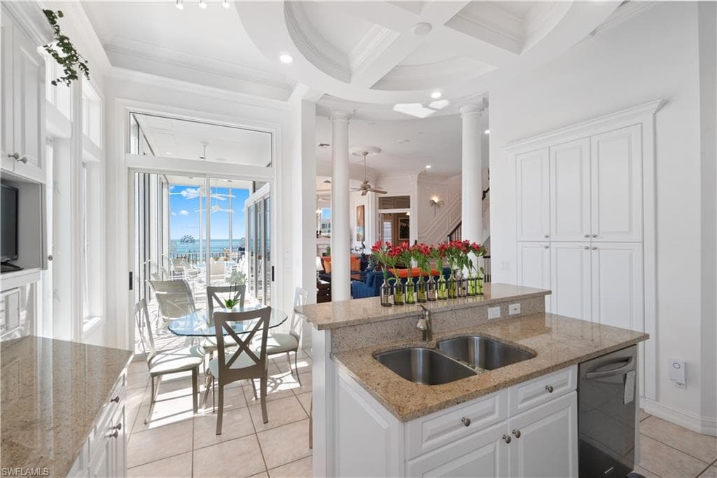 108 Hispaniola Ln, Bonita Springs, FL 34134-12