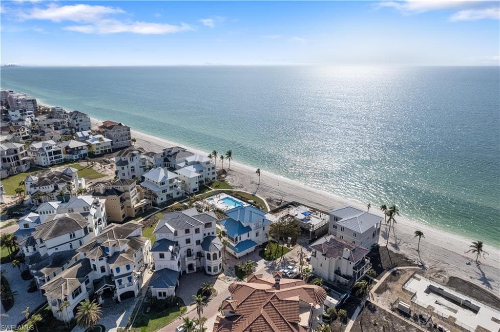 108 Hispaniola Ln, Bonita Springs, FL 34134-40