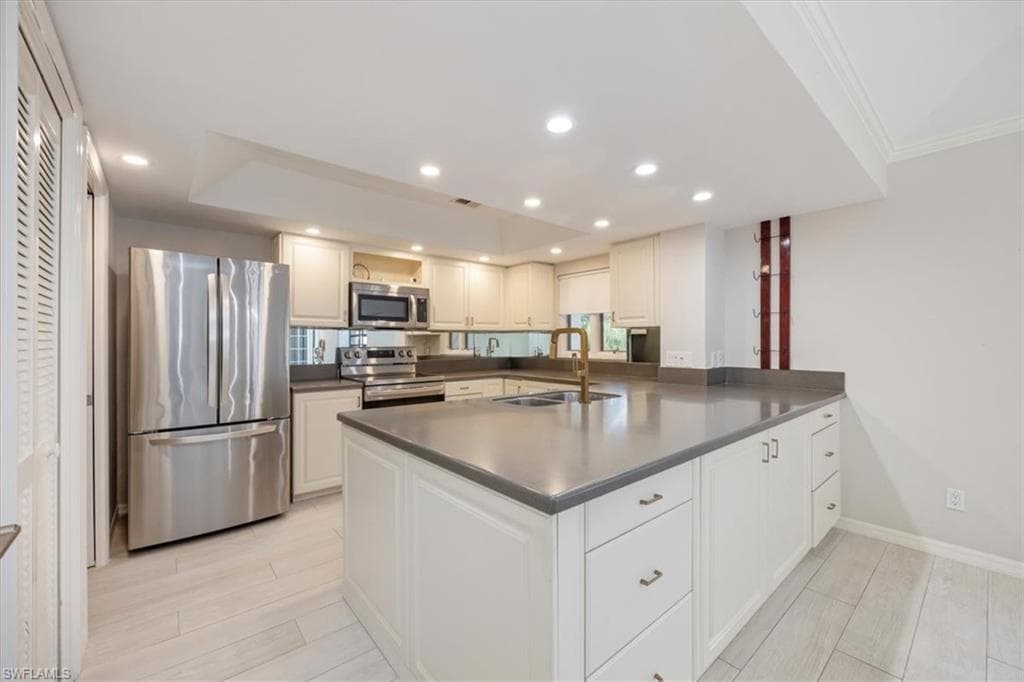 1518 Oyster Catcher Pt 1518c, Naples, FL 34105-1
