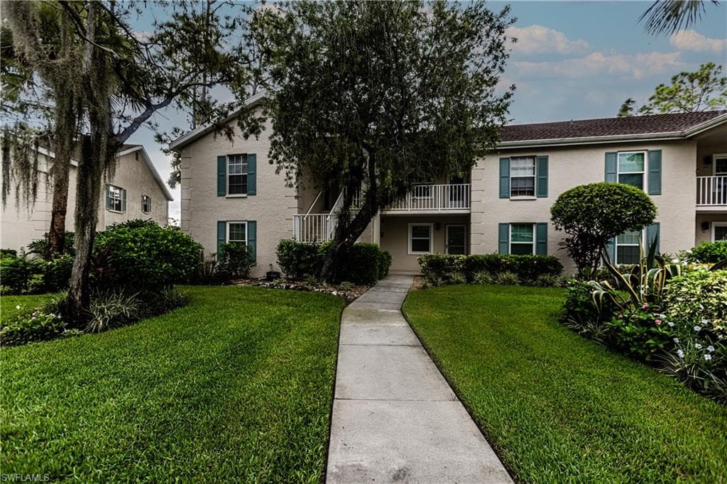 1708 Kings Lake Blvd 5, Naples, FL 34112-15