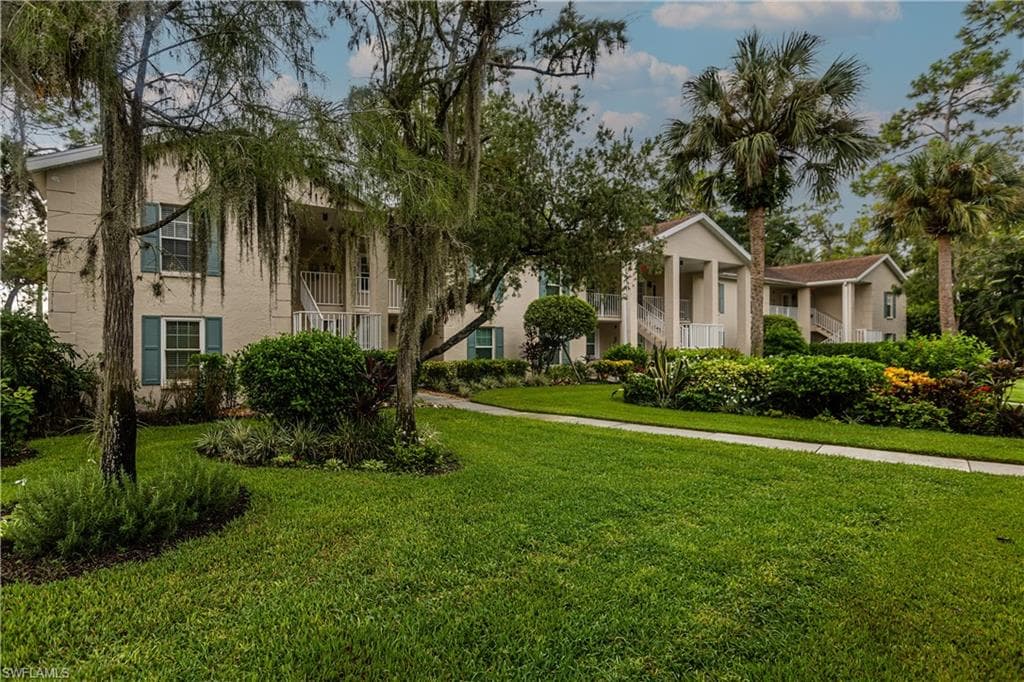 1708 Kings Lake Blvd 5, Naples, FL 34112-16