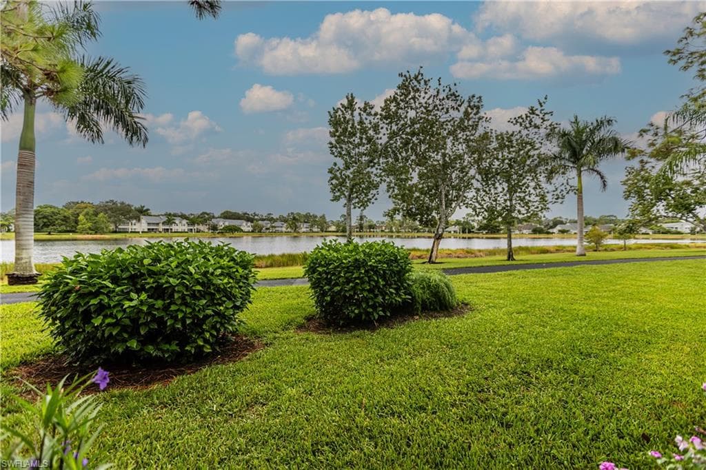 1708 Kings Lake Blvd 5, Naples, FL 34112-17