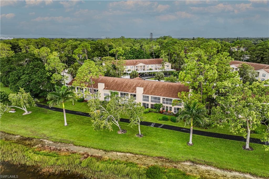 1708 Kings Lake Blvd 5, Naples, FL 34112-23