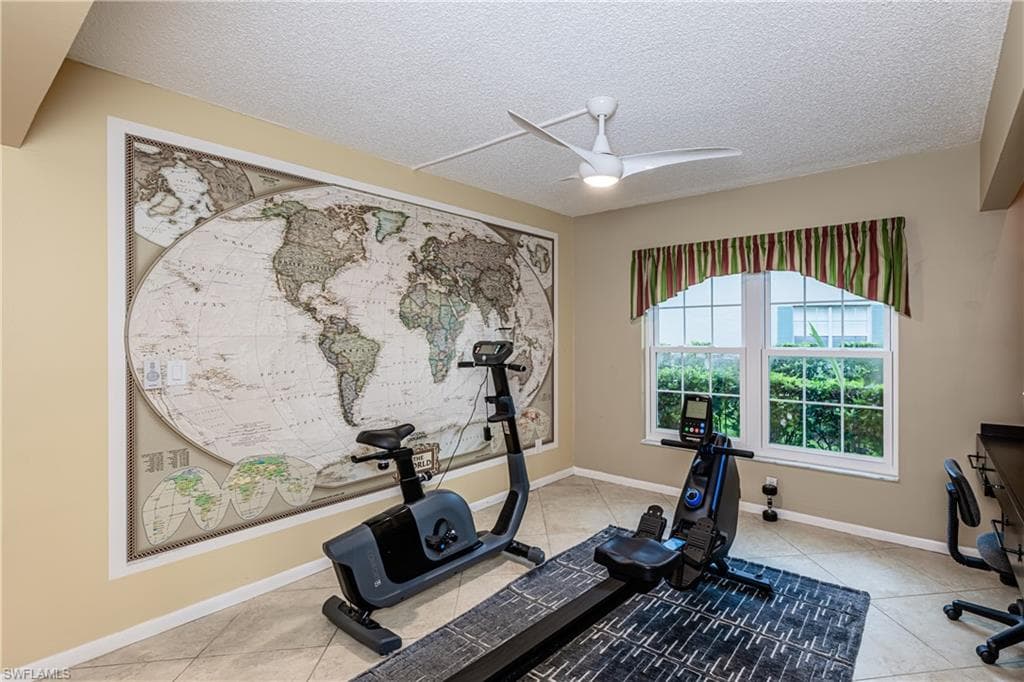 1708 Kings Lake Blvd 5, Naples, FL 34112-8