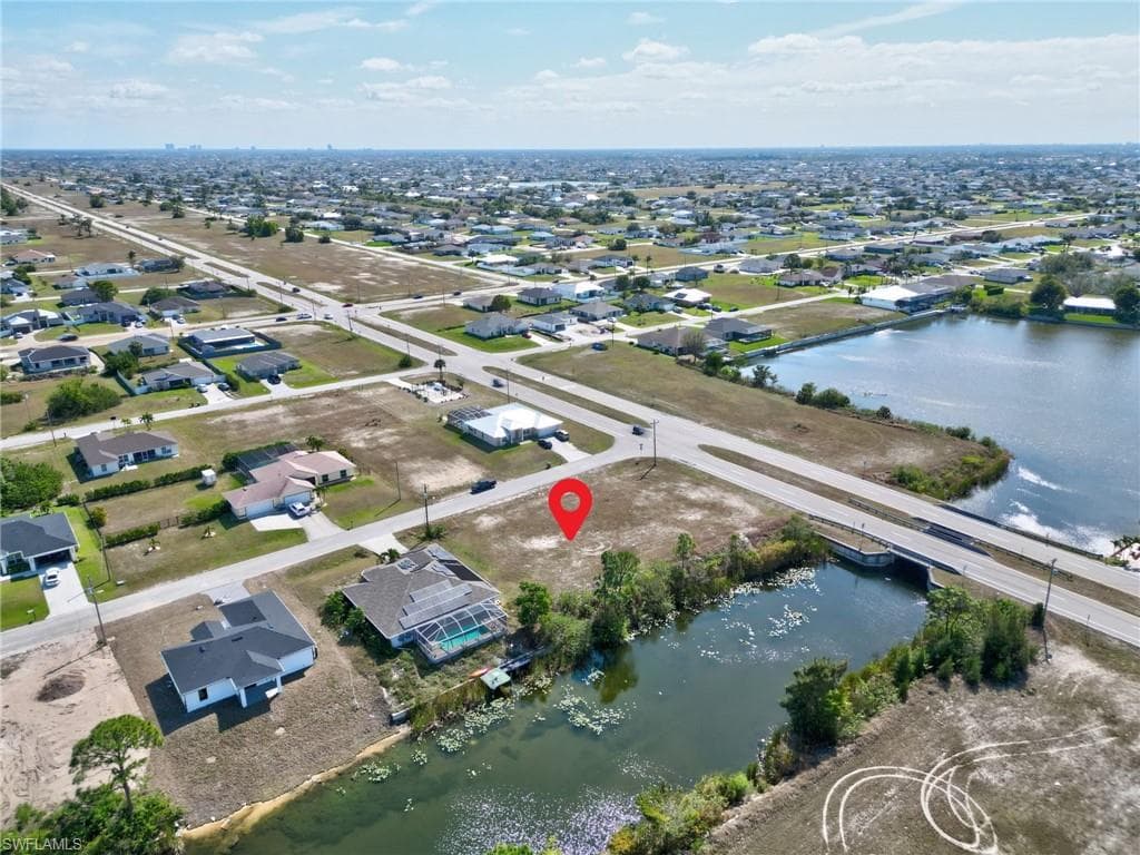 1604 9th Ave, Cape Coral, FL 33993-1