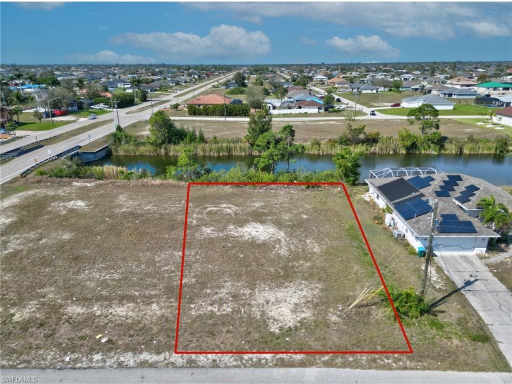 1604 9th Ave, Cape Coral, FL 33993-3