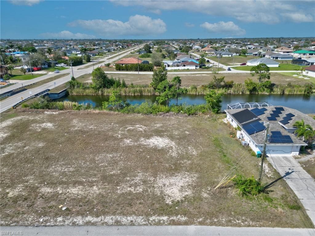 1604 9th Ave, Cape Coral, FL 33993-4
