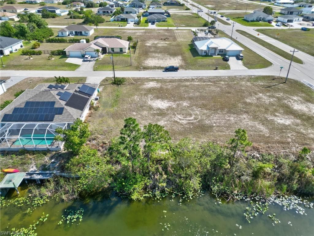 1604 9th Ave, Cape Coral, FL 33993-6