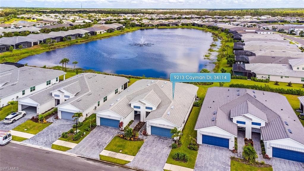 9213 Cayman Dr, Naples, FL 34114-1