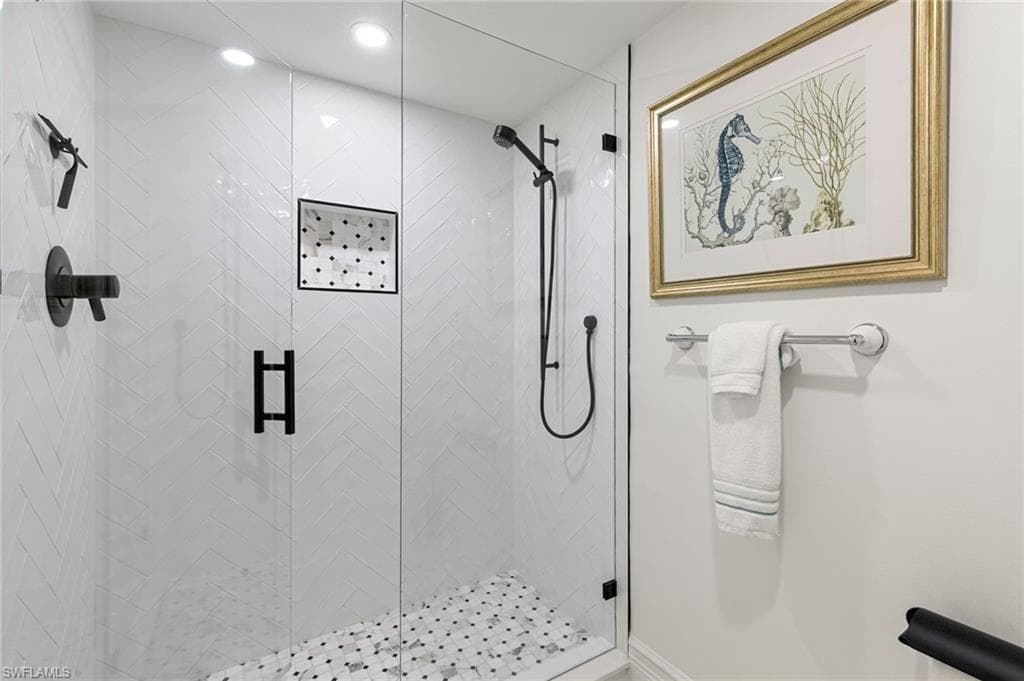 4401 Gulf Shore Blvd N B603, Naples, FL 34103-35