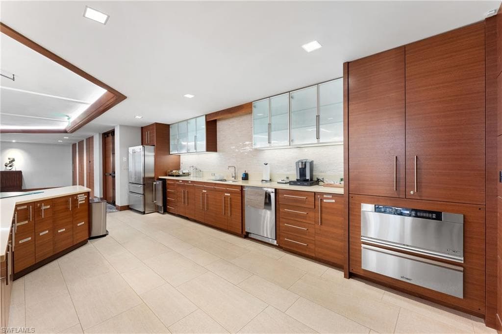 4401 Gulf Shore Blvd N B603, Naples, FL 34103-41