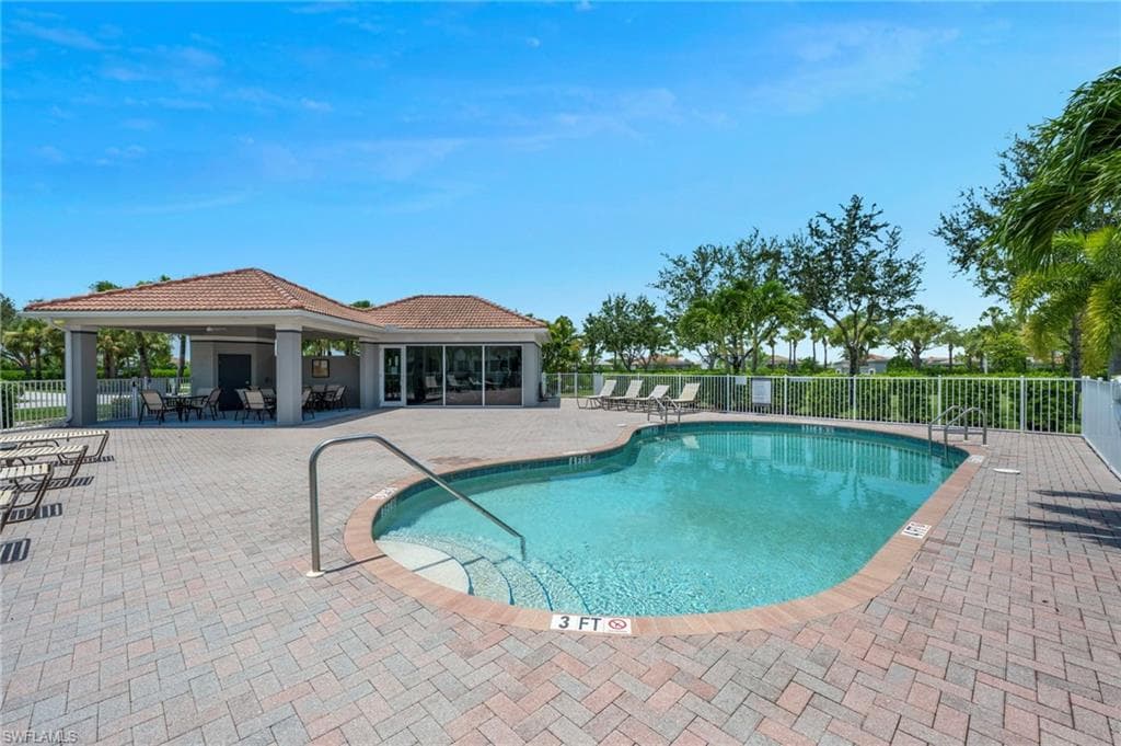 12061 Santaluz Dr 201, Fort Myers, FL 33913-18