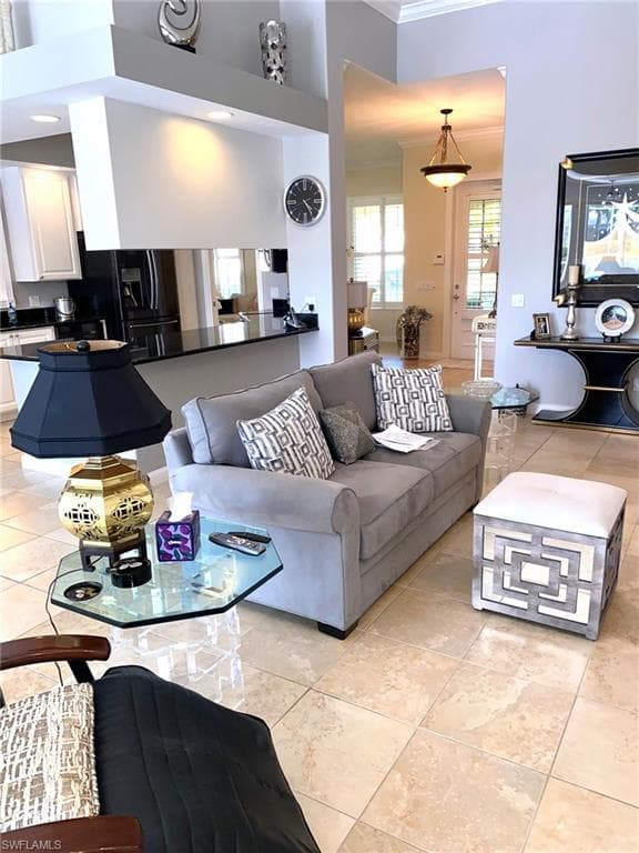 7662 Sicilia Ct, Naples, FL 34114-7