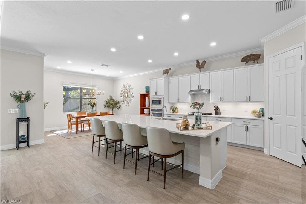 2302 Grenadines Way, Naples, FL 34120-13