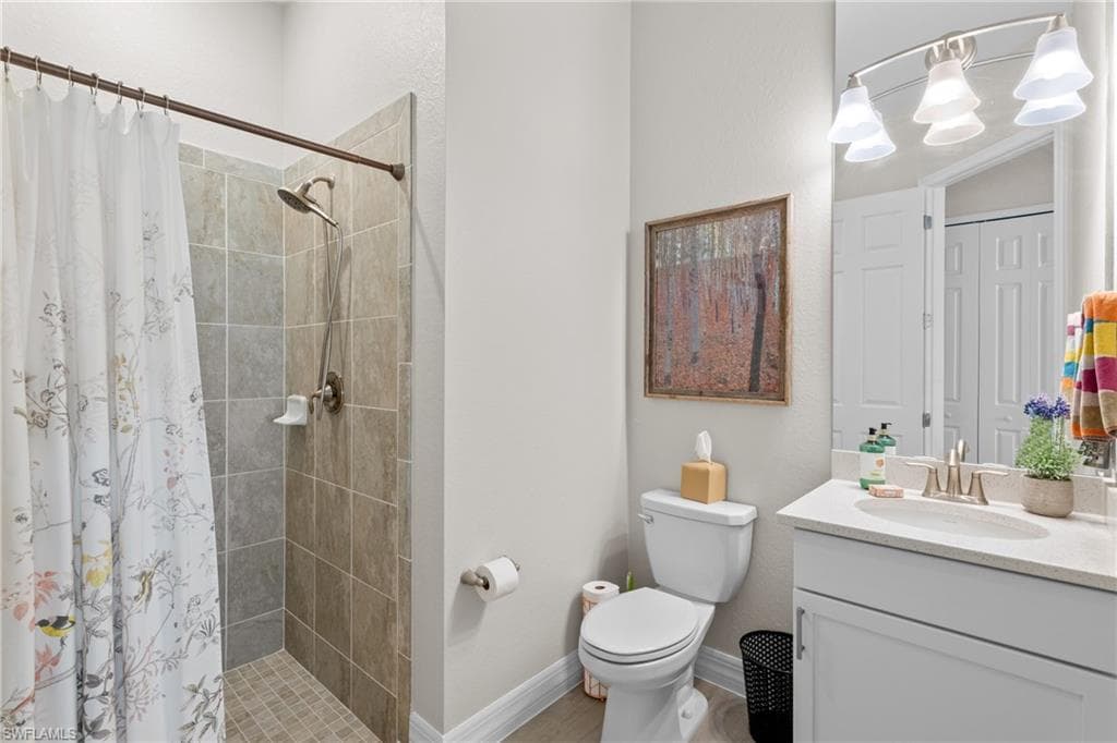 2302 Grenadines Way, Naples, FL 34120-30