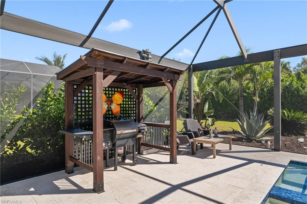 2302 Grenadines Way, Naples, FL 34120-34