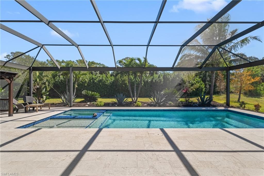 2302 Grenadines Way, Naples, FL 34120-36