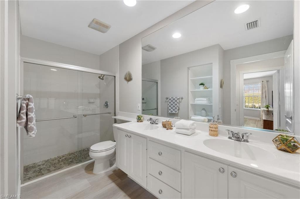 3238 Barbados Ln, Naples, FL 34119-12