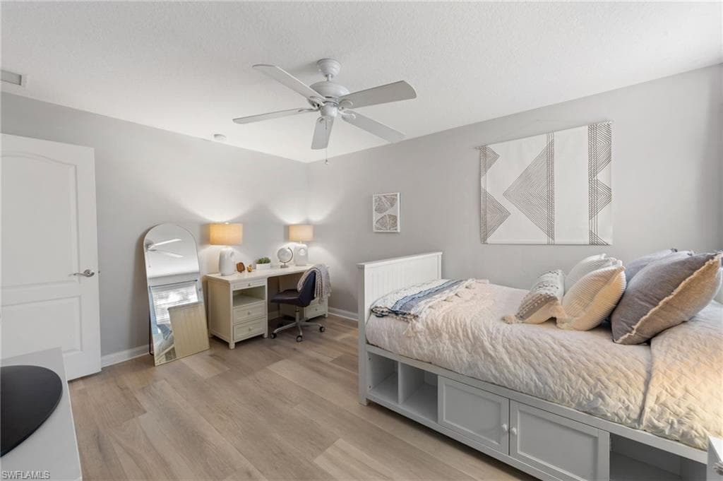 3238 Barbados Ln, Naples, FL 34119-13