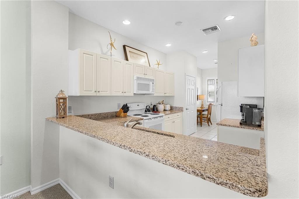 7910 Mahogany Run 1225, Naples, FL 34113-10
