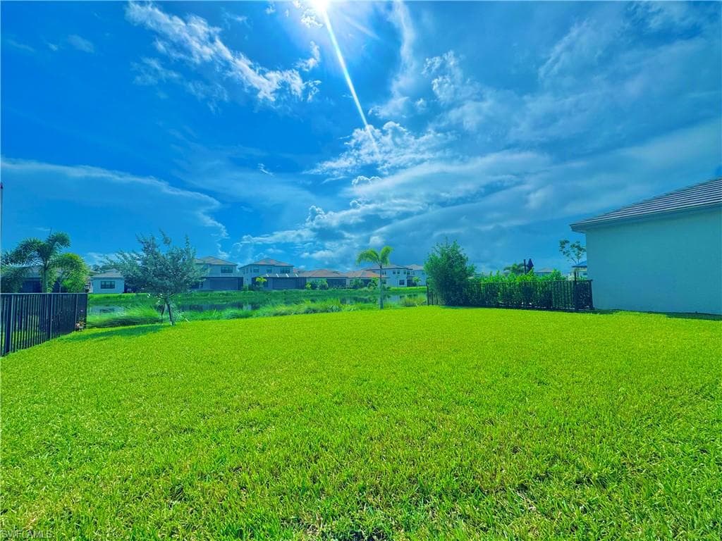 20885 Thistle Leaf Ln, Estero, FL 33928-9